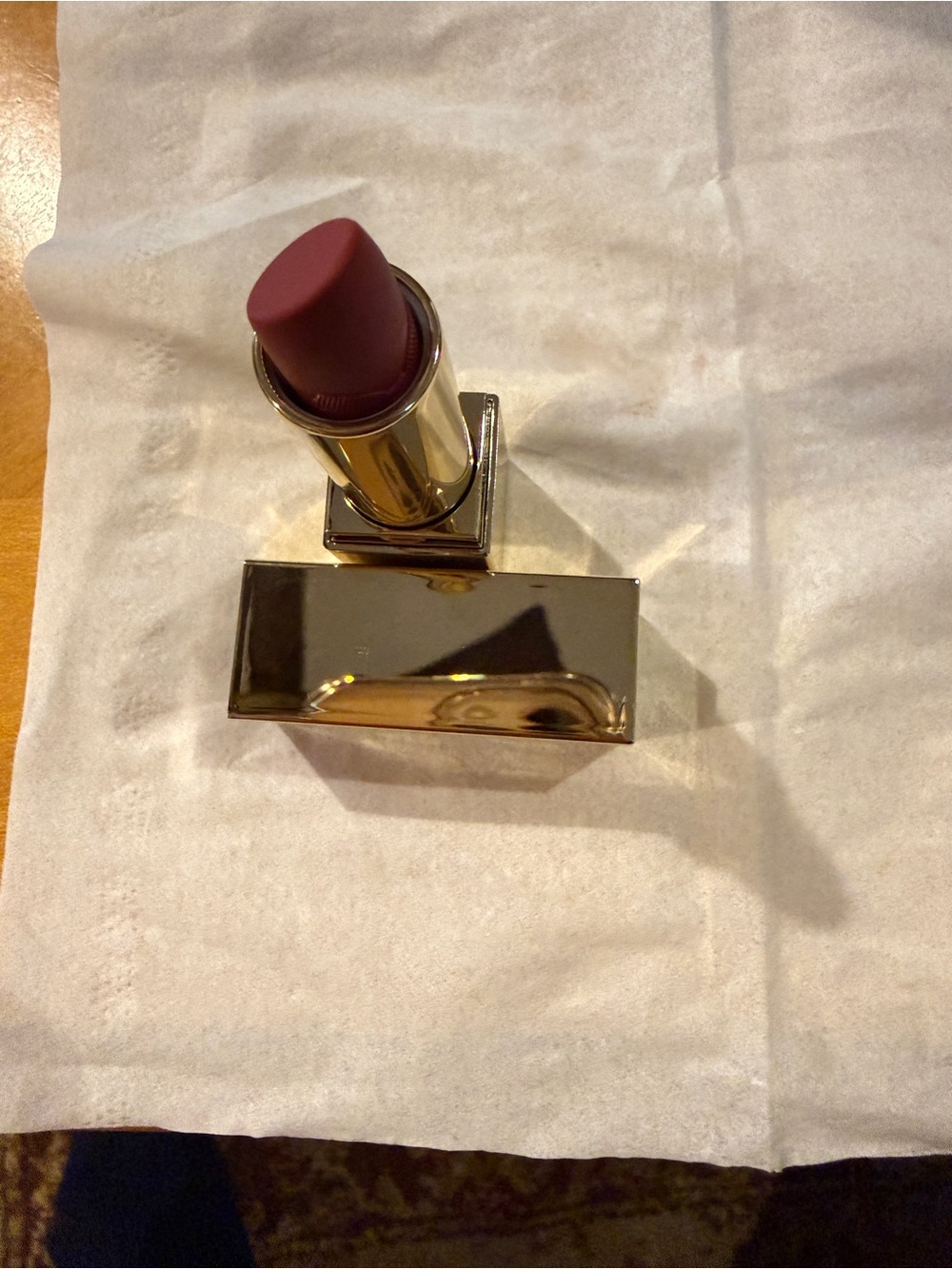 Estee Lauder Velvet Ribbon Limited Edition Lipstick -from Xmas Case 2025